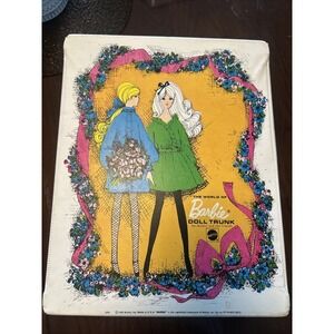 Vintage The World of Barbie Doll Trunk White‎ Carrying Case 1968 Mattel